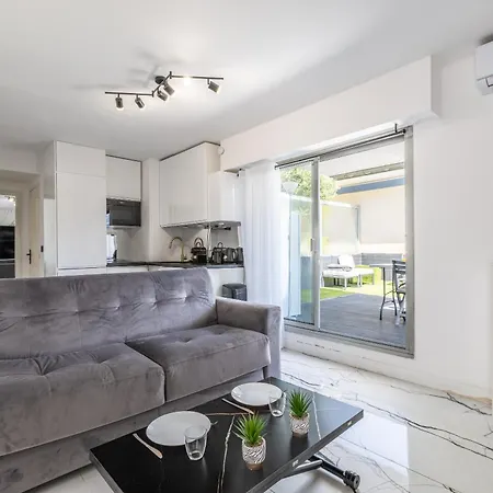 Apartment Cannes 40 M² Terrace & Included Parking Cannes
