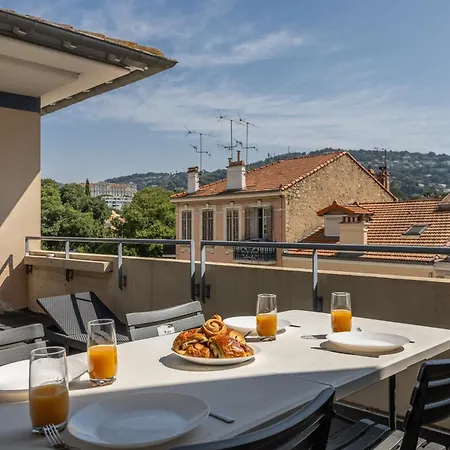 Lb Vacation I A Quiet Place With Terrace In The Heart Of Appartamento Cannes