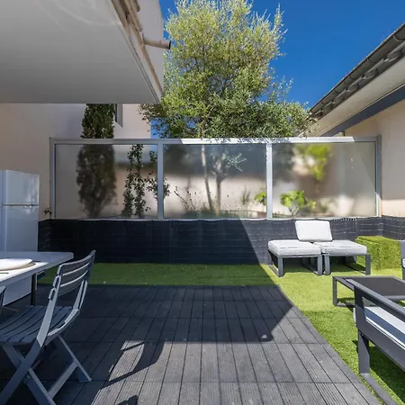 Lb Vacation I A Quiet Place With Terrace In The Heart Of Apartment Cannes